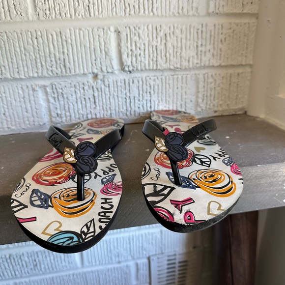 Coach Poppy flip flops.  Size 6.  Used. Cleaned and  comes from a smoker’s home - Picture 2 of 4